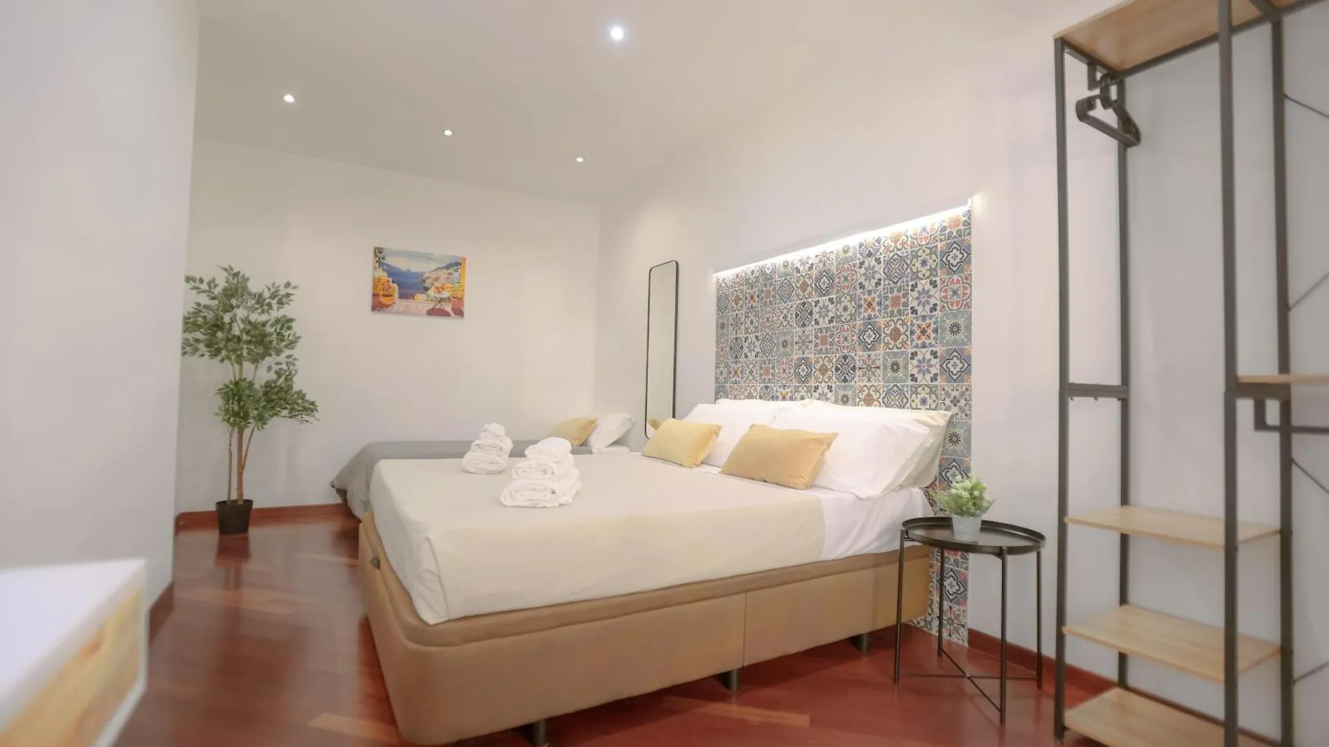 Apartment Domus Gallery Naples Italy